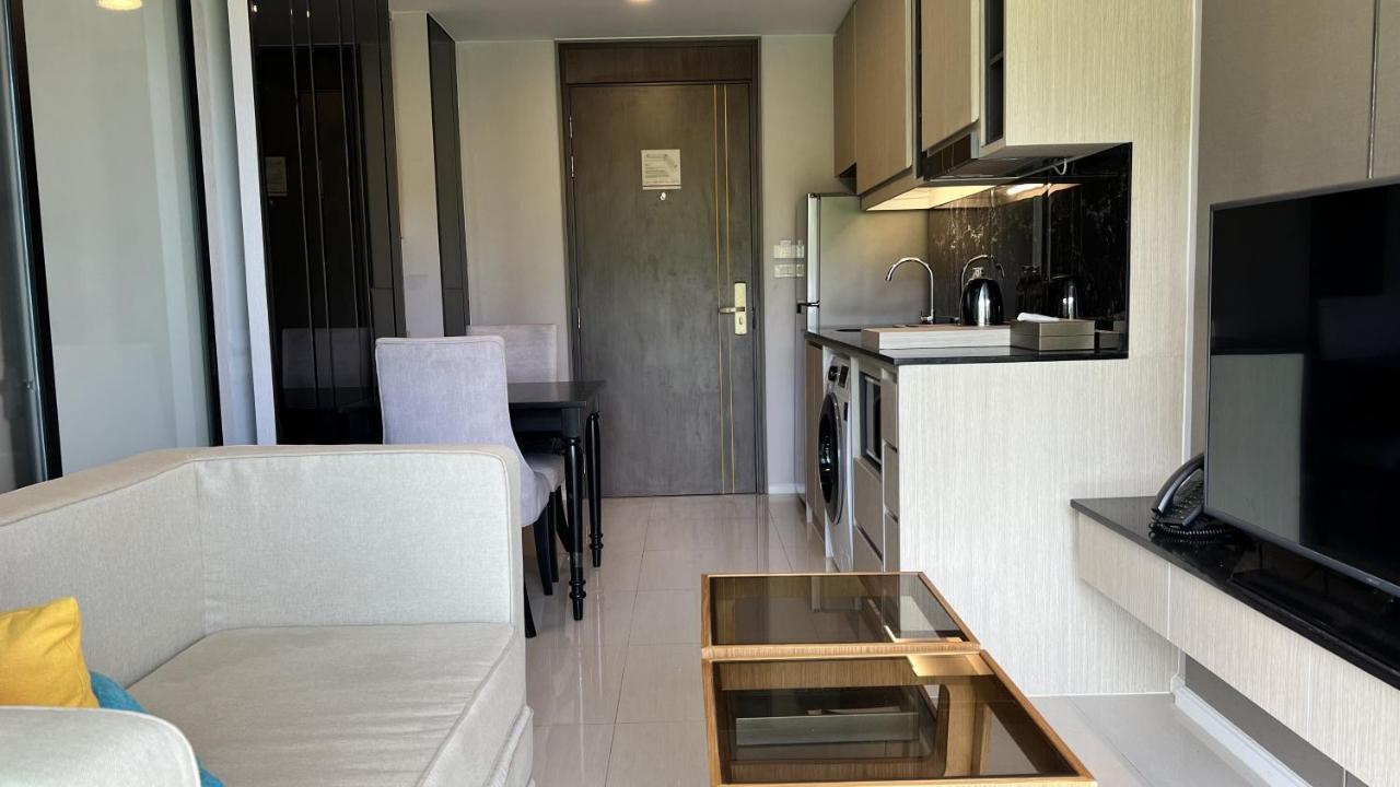 Appartamento Panora Surin Mountain View By Eie.Assia Ban Lum Fuang Esterno foto