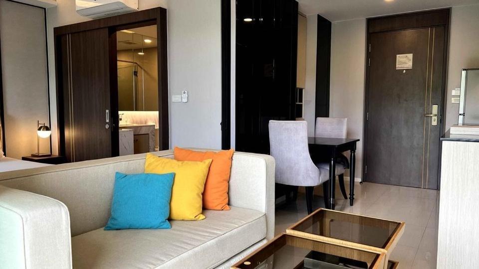 Appartamento Panora Surin Mountain View By Eie.Assia Ban Lum Fuang Esterno foto