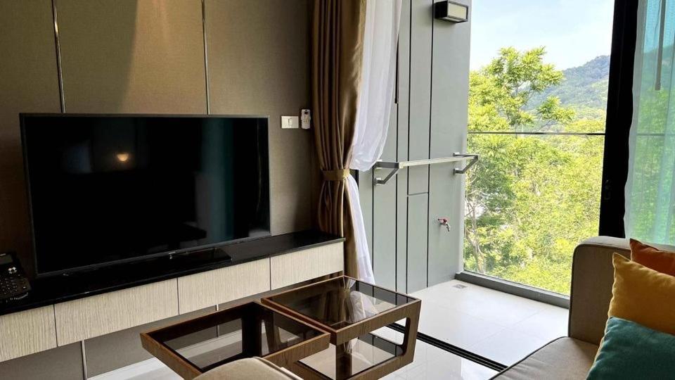 Appartamento Panora Surin Mountain View By Eie.Assia Ban Lum Fuang Esterno foto