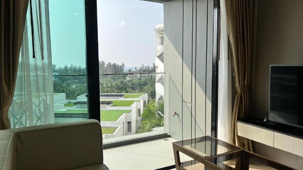 Appartamento Panora Surin Mountain View By Eie.Assia Ban Lum Fuang Camera foto